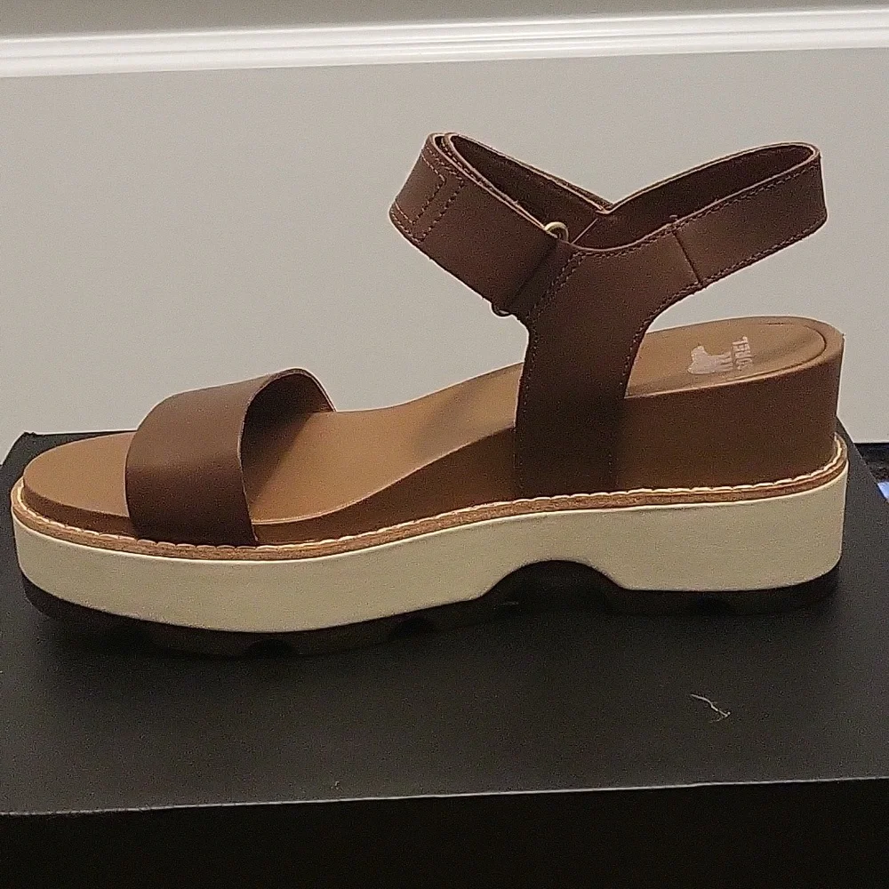 Sorel Women's Joanie™ IV Y Strap Wedge Sandal Size 11 Never Worn - Picture 12 of 17